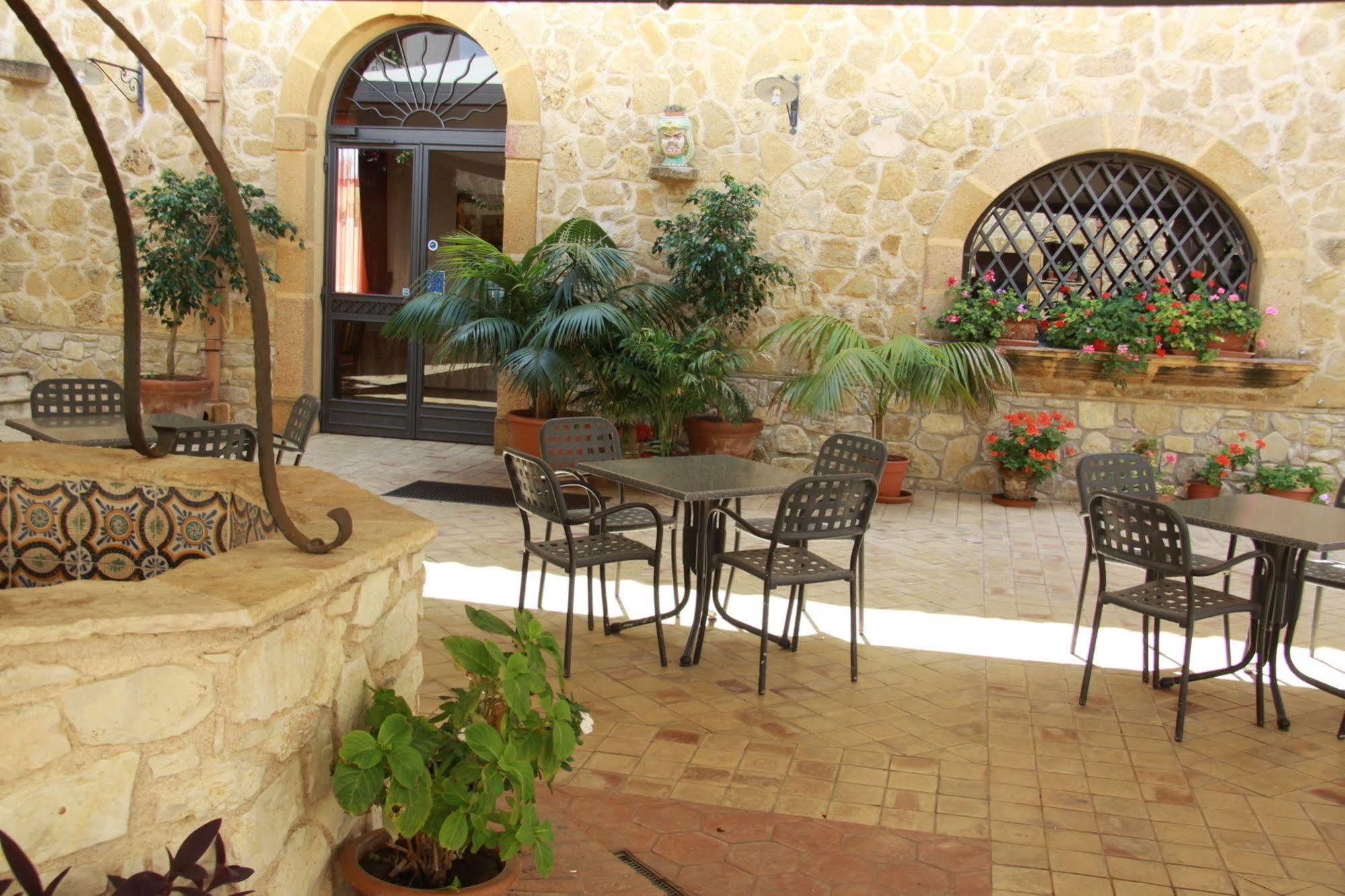 Don Giovanni Hotel Sambuca di Sicilia Extérieur photo